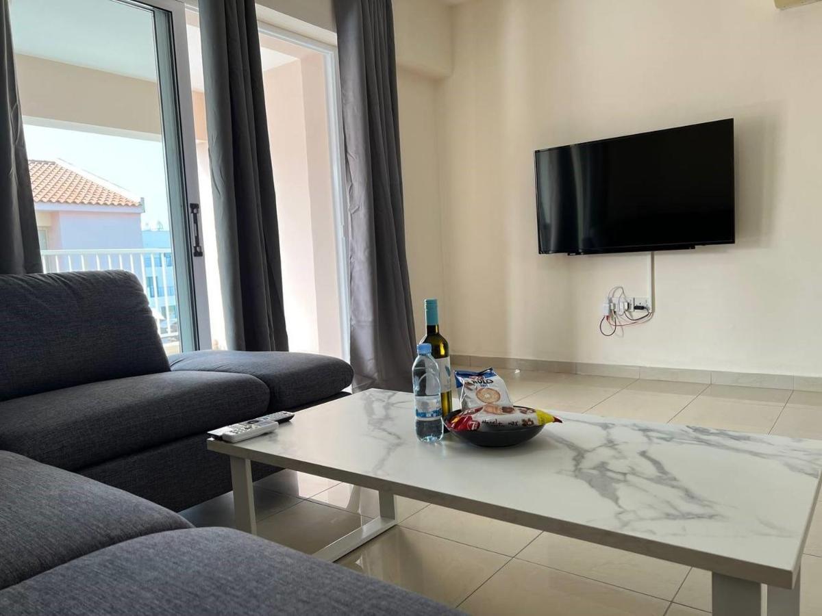 Greek Harmony Apartment 파라림니 외부 사진